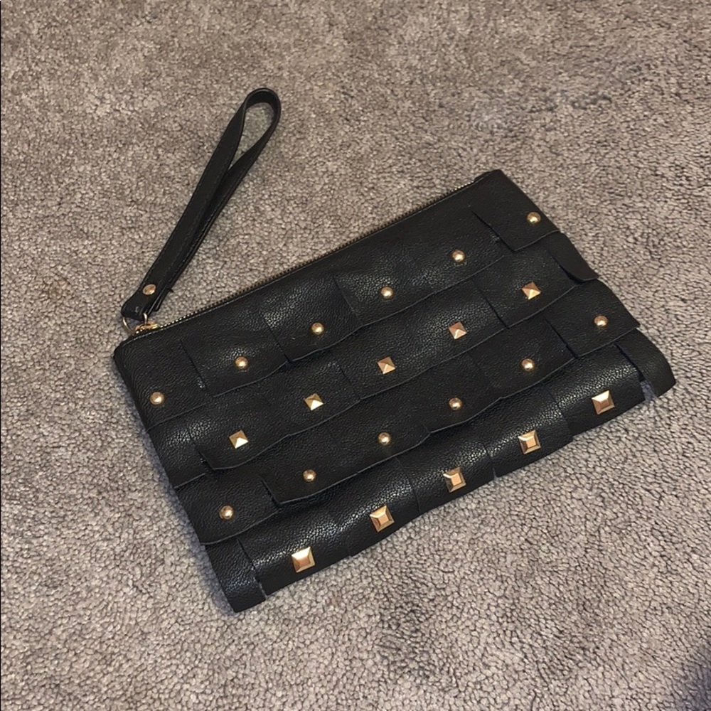 Black and Gold Forever 21 clutch